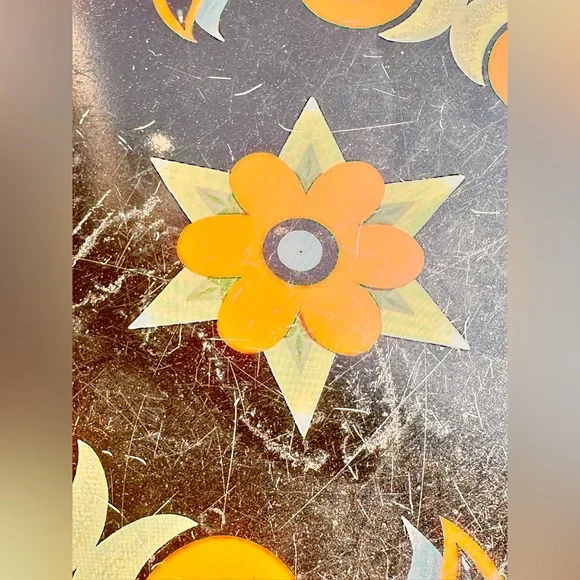 Vintage Pennsylvania Dutch Folk Art Metal Picnic/Sewing Tin Lidded w/Handles - Picture 3 of 9